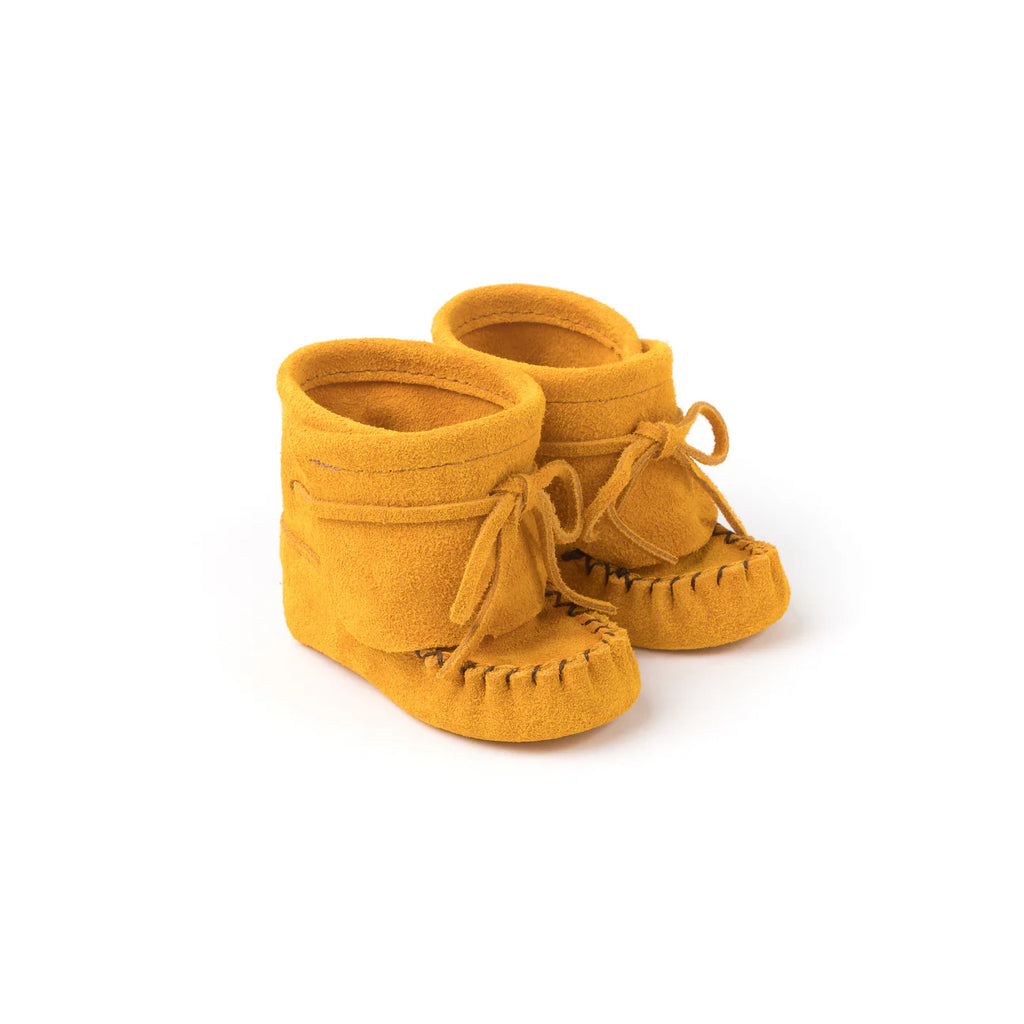 Yastawen'cha' (rattle) Baby suede booties