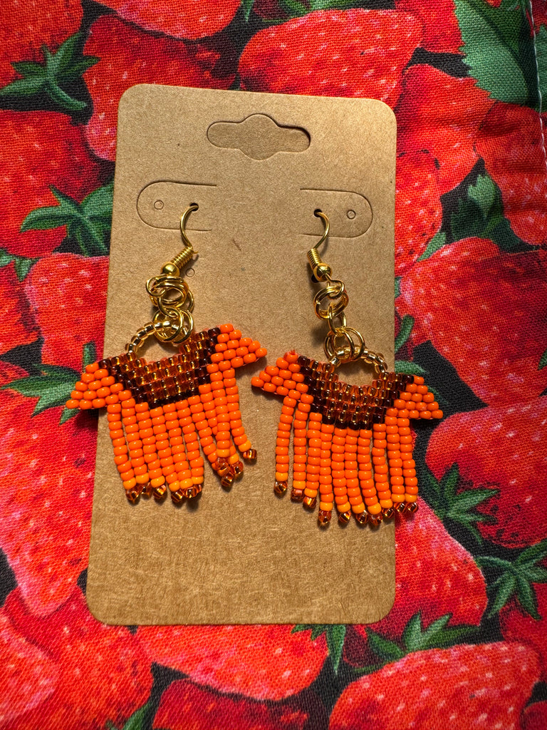 ORANGE T-SHIRT EARRINGS