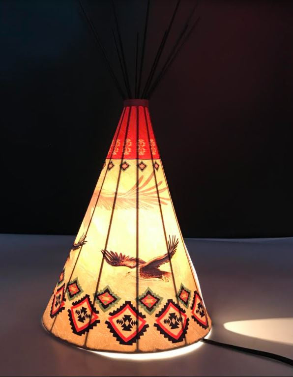 TIPI TABLE LAMP