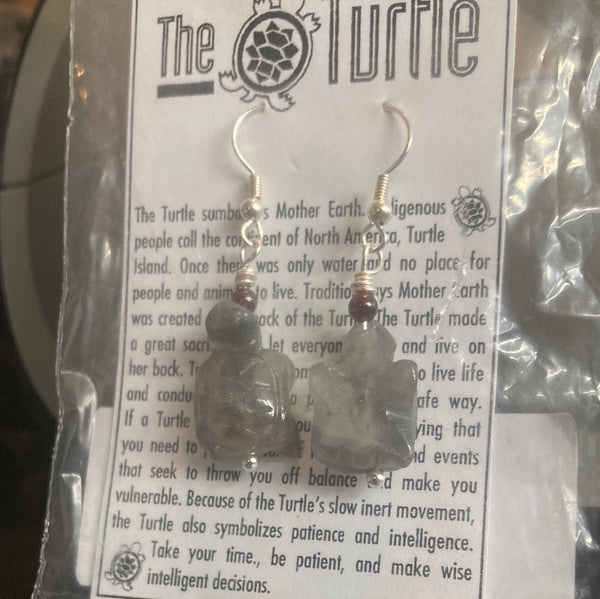 TURTLE EARRINGS WITH MULTIPLE COLORED STONES