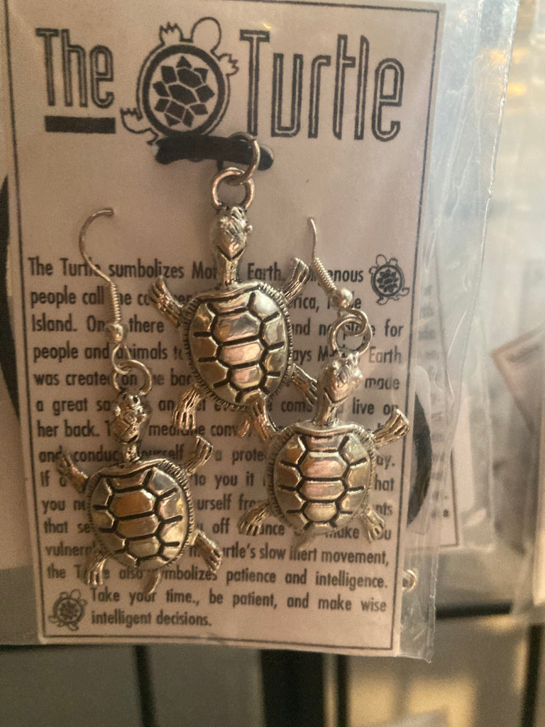 TURTLE NECKLACE AND EARRINGS SET